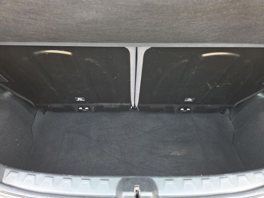 Toyota Aygo 1.0 VVT-i x-play | Apple CarPlay | Parkeercamera | Rijklaar incl. garantie | ActivLease financial lease