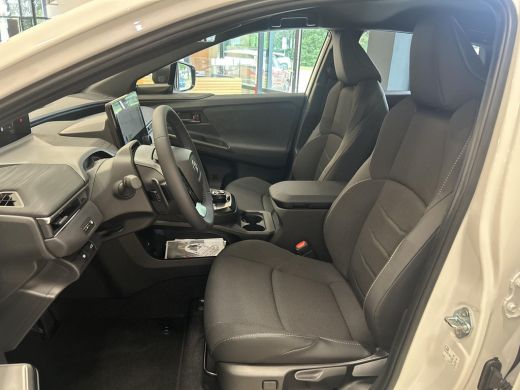 Toyota C-HR+ First Edition 77 kWh ActivLease financial lease