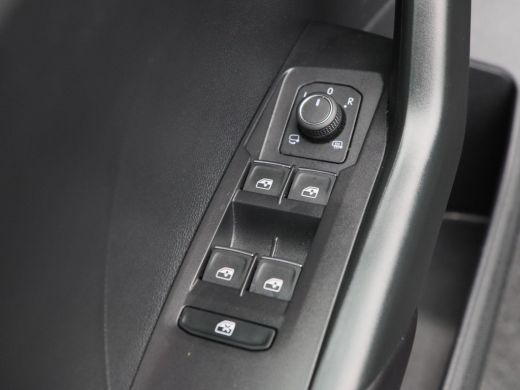 Volkswagen T-Cross 1.0 TSi 110 Pk Automaat Style | Full LED | Stoelverwarming | Cruise | Climatronic |  Parkeersenso... ActivLease financial lease