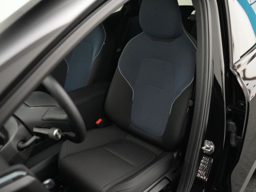 Volvo  EX30 Single Extended Plus 69 kWh | 272pk | Harman/Kardon | Stoel- & Stuurverwarming | Camera | Adaptiv... ActivLease financial lease