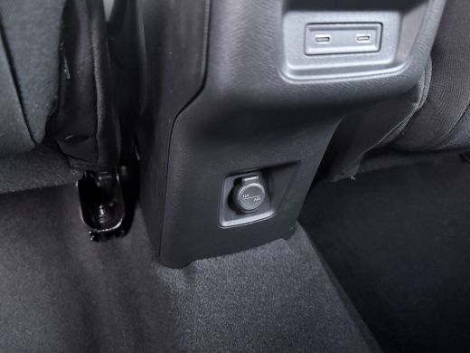 Citroën C3 Aircross Max, (2024-30) | Achteruitrijcamera | Extra getinte achterste zijruiten en achterruit | Koplampen... ActivLease financial lease