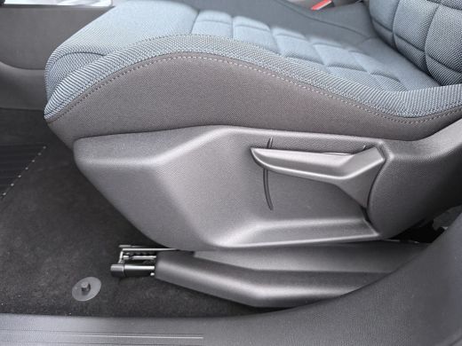 Citroën C5 Aircross Business, (2025-10)|VOORRAAD ACTIE!| | Extra getinte achterste zijruiten en achterruit ActivLease financial lease