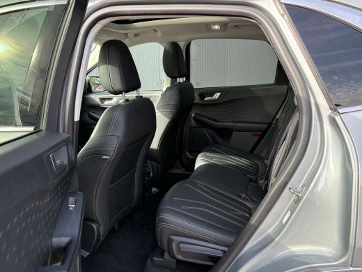 Ford Kuga 2.5 PHEV Vignale Elektr.-Trekhaak/Pano-dak/Head-up/Winter-pack ActivLease financial lease
