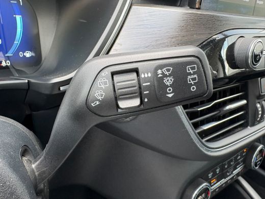 Ford Kuga 2.5 PHEV Vignale Elektr.-Trekhaak/Pano-dak/Head-up/Winter-pack ActivLease financial lease