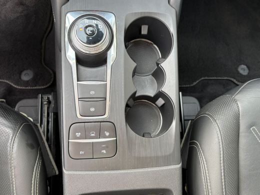 Ford Kuga 2.5 PHEV Vignale Elektr.-Trekhaak/Pano-dak/Head-up/Winter-pack ActivLease financial lease