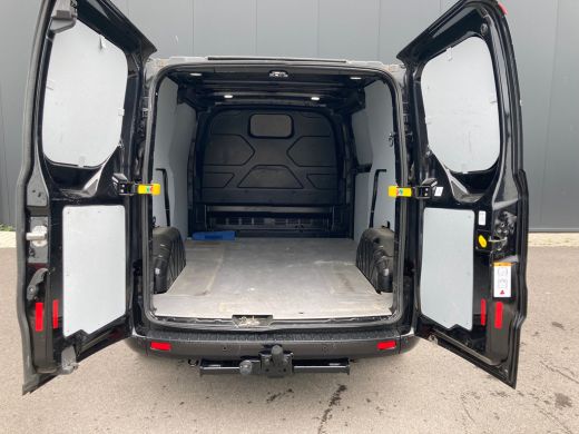 Ford Transit Custom 290 2.0 TDCI L1H1 Sport | 2 zitplaatsen rechtsvoor | Airco | Alarm klasse 1(startblokkering) ActivLease financial lease