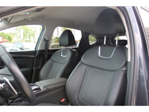 Hyundai Tucson 1.6 T-GDI PHEV 4WD | Stoelverwarming+/verkoeling | Achteruitrijcamera | Trekhaak | Achterbank in ... ActivLease financial lease