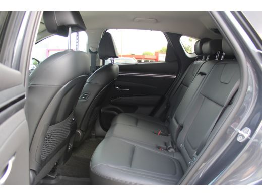 Hyundai Tucson 1.6 T-GDI PHEV 4WD | Stoelverwarming+/verkoeling | Achteruitrijcamera | Trekhaak | Achterbank in ... ActivLease financial lease