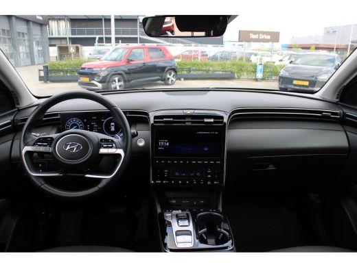 Hyundai Tucson 1.6 T-GDI PHEV 4WD | Stoelverwarming+/verkoeling | Achteruitrijcamera | Trekhaak | Achterbank in ... ActivLease financial lease