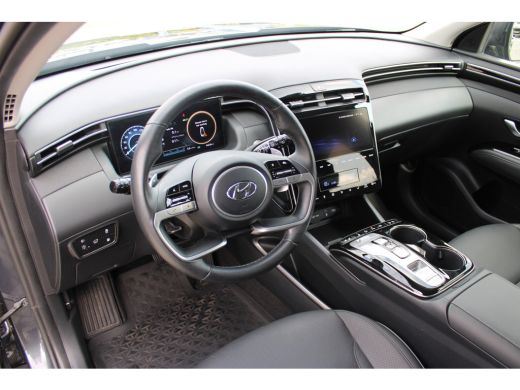 Hyundai Tucson 1.6 T-GDI PHEV 4WD | Stoelverwarming+/verkoeling | Achteruitrijcamera | Trekhaak | Achterbank in ... ActivLease financial lease