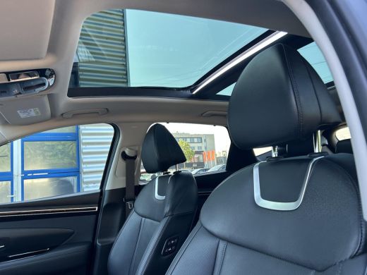 Hyundai Tucson 1.6 T-GDI PHEV Premium Sky 4WD | Panoramisch schuif/kantel dak | Apple Carplay/Android Auto | Sto... ActivLease financial lease