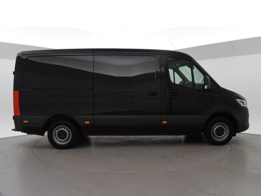 Mercedes-Benz Sprinter 319 3.0 CDI V6 190 PK L2H1 + LUCHTVERING | LED | ELEKTTR. SCHUIFDEUR | 360 CAMERA | 3500 KG TREKHAAK ActivLease financial lease