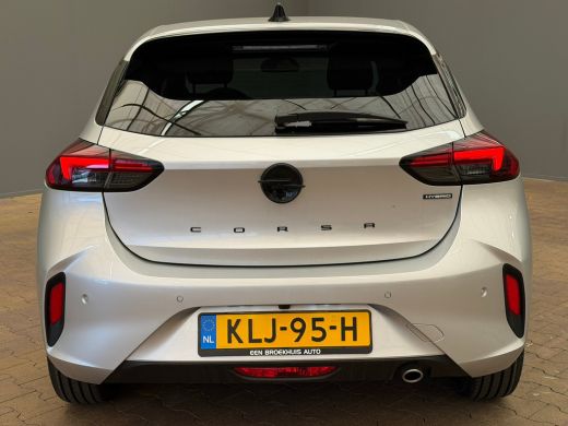 Opel Corsa GS | Dode hoek waarschuwing | LED koplampen met LED dagrijverlichting | Licht -en regensensor ActivLease financial lease