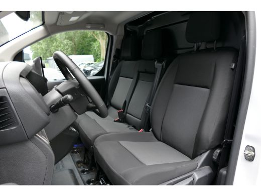 Opel Vivaro 2.0 DIESEL 145PK L3H1 / CAMERA / STOEL-STUURVERWARMING / 3-ZITS / BETIMMERING / NAVI / AIRCO / LE... ActivLease financial lease