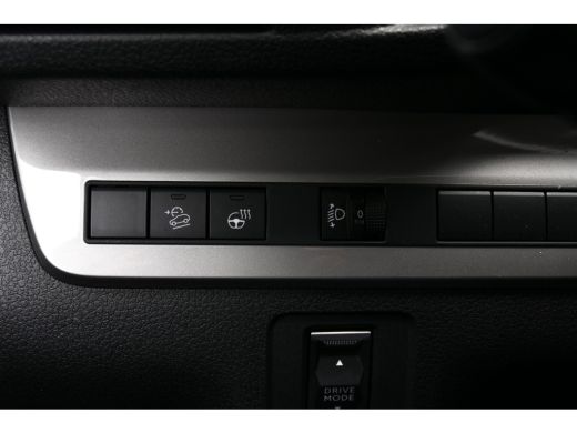 Opel Vivaro 2.0 DIESEL 145PK L3H1 / CAMERA / STOEL-STUURVERWARMING / 3-ZITS / BETIMMERING / NAVI / AIRCO / LE... ActivLease financial lease