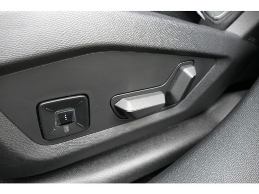 Peugeot 3008 1.2 HYBRID 145PK GT AUTOMAAT / ALCANTARA / CAMERA / 19"LMV / KEYLESS / FULL-LED / STOELVERWARMING... ActivLease financial lease