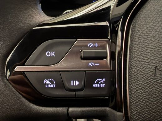 Peugeot 308 SW 1.6 PLUG-IN HYBRID 180PK ACTIVE PACK / AFN. TREKHAAK / SOH 99% / 17" LMV / LED / NAVI / CLIMA ... ActivLease financial lease