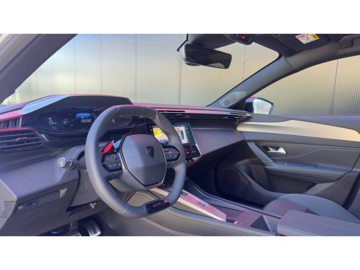 Peugeot e-308 GT | Bekleding Alcantara/kunstleder | Driver Sport Pack | Elektrische parkeerrem ActivLease financial lease