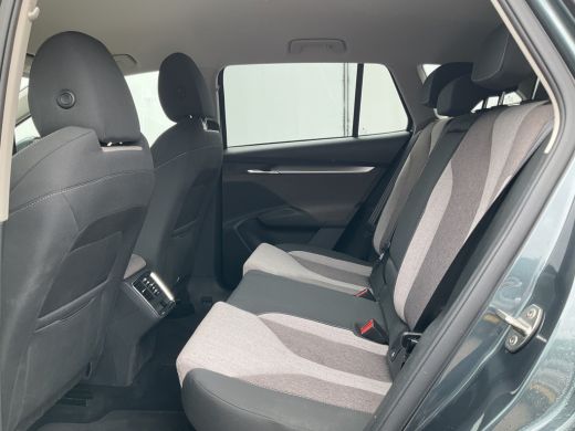 Skoda Enyaq iV 60 SOH 94.6% First Edition Adapt.Cruise Camera Carplay Stoel/Stuurverw. Sportline ActivLease financial lease