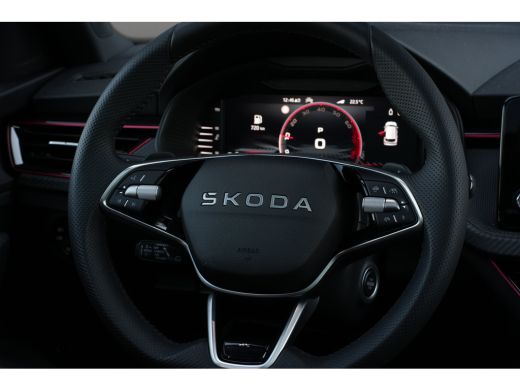 Skoda Kamiq 1.0 TSI DSG Monte Carlo 115 pk | Achteruitrijcamera | Adaptive Cruise Control | Driver Activity A... ActivLease financial lease