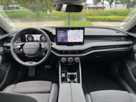 Skoda Superb Combi 1.5 TSI PHEV Selection | 204PK | Trekhaak | A.camera | Clima | ActivLease financial lease