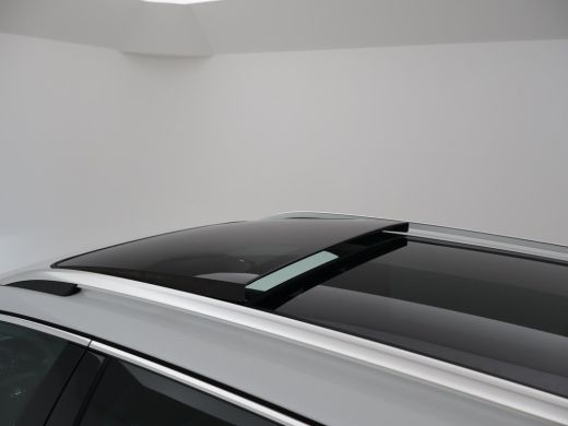 Skoda Superb Combi 2.0 TDI 150 PK DSG AUT. *BTW* + PANORAMA | LEDER | CANTON | LED | MEMORY ActivLease financial lease