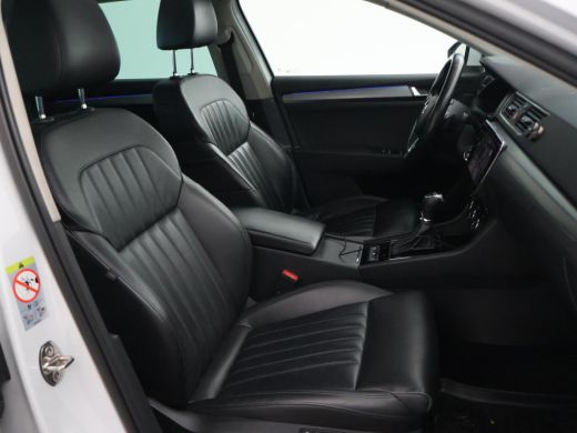Skoda Superb Combi 2.0 TDI 150 PK DSG AUT. *BTW* + PANORAMA | LEDER | CANTON | LED | MEMORY ActivLease financial lease