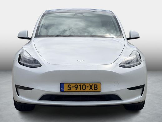 Tesla Model Y Long Range AWD 75 kWh SOH 94,9% / Autopilot / 3 Fase / Panorama / Stoelverwarming / Memory / Dode... ActivLease financial lease