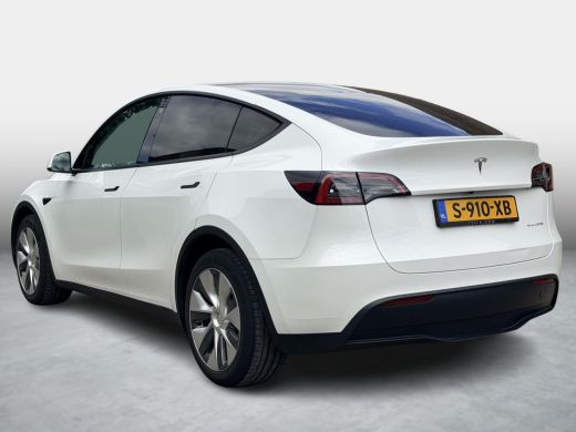 Tesla Model Y Long Range AWD 75 kWh SOH 94,9% / Autopilot / 3 Fase / Panorama / Stoelverwarming / Memory / Dode... ActivLease financial lease