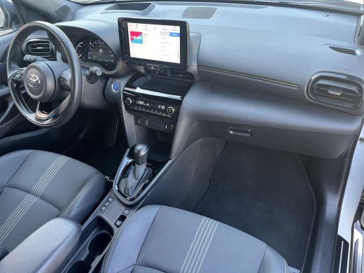 Toyota Yaris Cross 1.5 Hybrid Adventure | Stoelverwarming | Carplay | Parkeersensoren | Treeplanken | LED koplampen | ActivLease financial lease