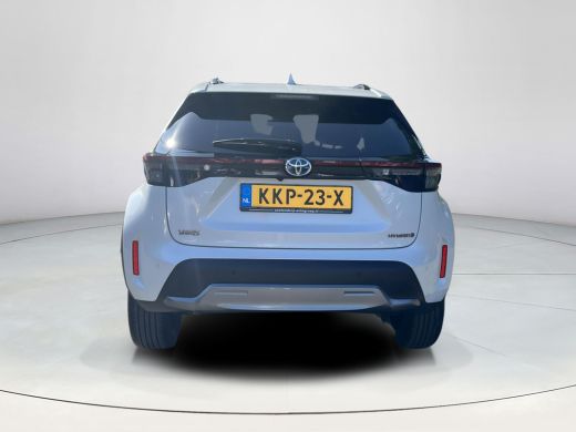 Toyota Yaris Cross 1.5 Hybrid Adventure | Stoelverwarming | Carplay | Parkeersensoren | Treeplanken | LED koplampen | ActivLease financial lease