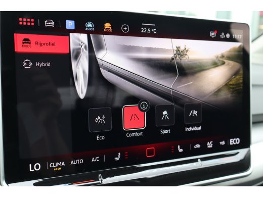 Volkswagen Golf 1.5 eHybrid Life Edition 204PK | Achteruitrijcamera | Apple Carplay/Android Auto|telefoonintegrat... ActivLease financial lease