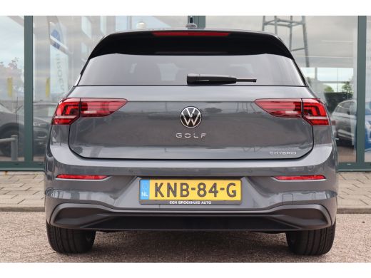 Volkswagen Golf 1.5 eHybrid Life Edition 204PK | Achteruitrijcamera | Apple Carplay/Android Auto|telefoonintegrat... ActivLease financial lease