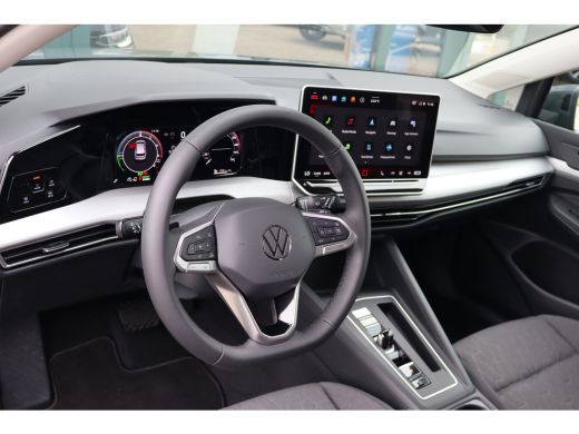 Volkswagen Golf 1.5 eHybrid Life Edition 204PK | Achteruitrijcamera | Apple Carplay/Android Auto|telefoonintegrat... ActivLease financial lease