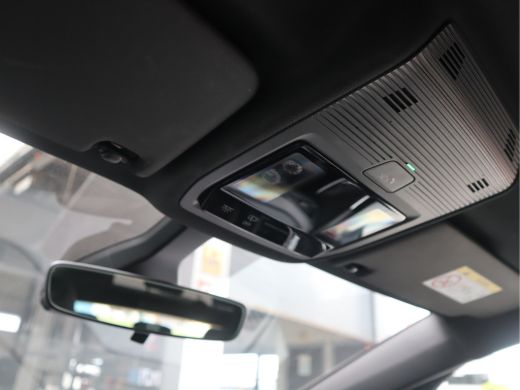 Volkswagen ID.3 Pure 45 kWh Navi / Carplay / Cruise / Climate / SOH 93.89% /  Btw auto ActivLease financial lease