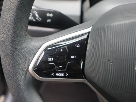 Volkswagen ID.3 Pure 45 kWh Navi / Carplay / Cruise / Climate / SOH 93.89% /  Btw auto ActivLease financial lease