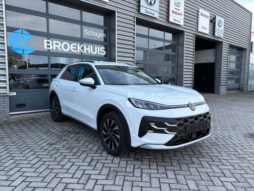 Volkswagen T-Roc Life First Edition | CAMERA | APP.CONNECT | FULL.LED | 4 JAAR GARANTIE | ADAPT.CRUISE | KEYLESS |... ActivLease financial lease