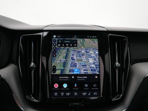 Volvo  XC60 T6 Recharge AWD Plus Dark | Panoramadak | 360&deg; Camera | Trekhaak | All Season | Leder | Keyless ActivLease financial lease