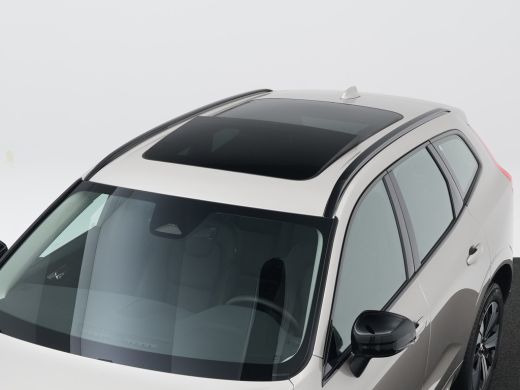 Volvo  XC60 T6 Recharge AWD Plus Dark | Panoramadak | 360&deg; Camera | Trekhaak | All Season | Leder | Keyless ActivLease financial lease