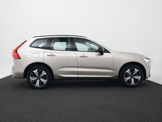 Volvo  XC60 T6 Recharge AWD Plus Dark | Panoramadak | 360&deg; Camera | Trekhaak | All Season | Leder | Keyless ActivLease financial lease
