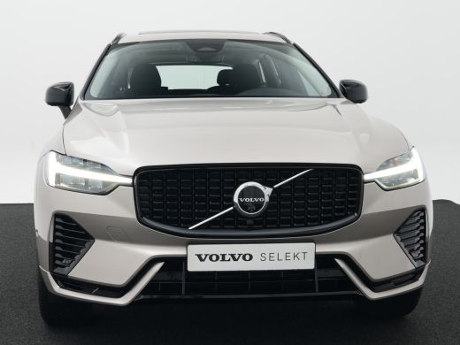 Volvo  XC60 T6 Recharge AWD Plus Dark | Panoramadak | 360&deg; Camera | Trekhaak | All Season | Leder | Keyless ActivLease financial lease