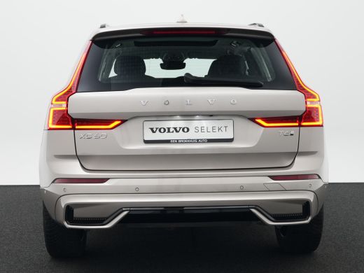 Volvo  XC60 T6 Recharge AWD Plus Dark | Panoramadak | 360&deg; Camera | Trekhaak | All Season | Leder | Keyless ActivLease financial lease