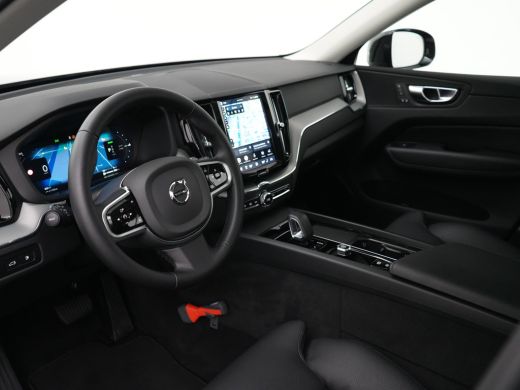 Volvo  XC60 T6 Recharge AWD Plus Dark | Panoramadak | 360&deg; Camera | Trekhaak | All Season | Leder | Keyless ActivLease financial lease