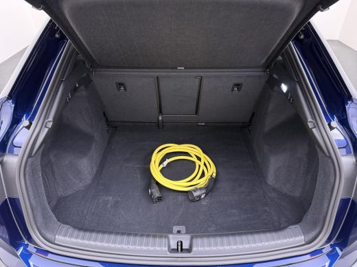 Audi Q4 Sportback e-tron 45 S Edition 82 kWh S-LINE BINNEN + BUITEN | 21 INCH!| MEM. STOEL| ACHTERUITRIJCAMERA| NAPPA LEER... ActivLease financial lease