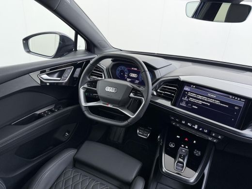 Audi Q4 Sportback e-tron 45 S Edition 82 kWh S-LINE BINNEN + BUITEN | 21 INCH!| MEM. STOEL| ACHTERUITRIJCAMERA| NAPPA LEER... ActivLease financial lease