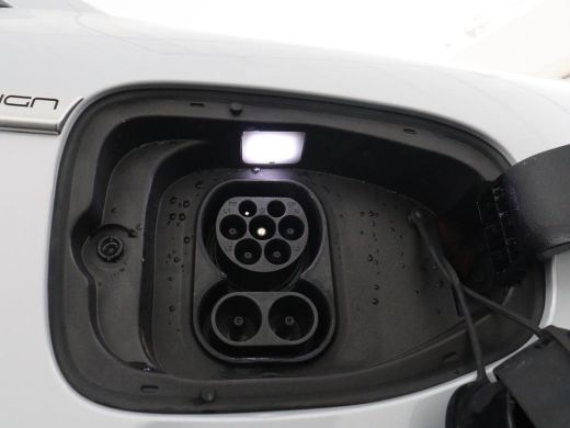BYD ATTO 3 Comfort 60 kWh | Warmtepomp | 92.5% SOH | 3-Fase | Panoramadak | Adaptive cruise | 360 camera | D... ActivLease financial lease