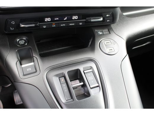 Citroën &euml;-Berlingo Shine 50 kWh | Fase 3 laden | SOH 100%| Navigatie | Camera | Apple carplay | Stoelverwarming | Cl... ActivLease financial lease