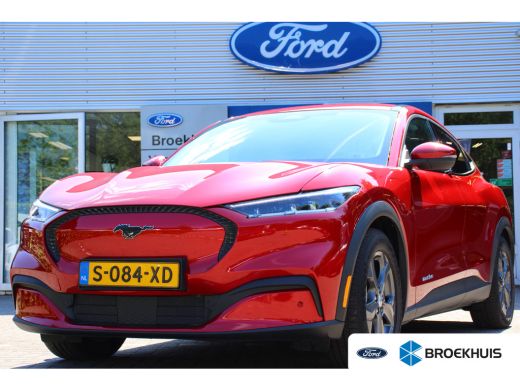 Ford Mustang Mach-E Mach-E RWD 75 kWh | NL-AUTO! | 1E EIGENAAR! | ADAPTIVE CRUISE | WINTERPACK | CAMERA | LEDER | PAR... ActivLease financial lease