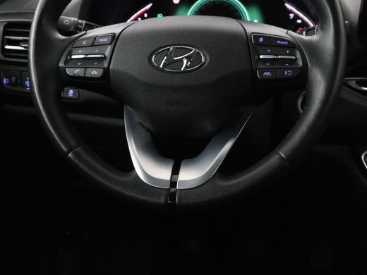 Hyundai i30 1.0 T-GDi MHEV Comfort Smart | Keyless | Navigatie | Adaptive cruise control | Carplay | Climate ... ActivLease financial lease