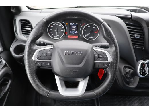Iveco Daily 40C16 3.0 Hi-matic Bakwagen met Laadklep 1000kg ActivLease financial lease